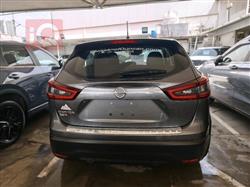 نيسان قاشقاي